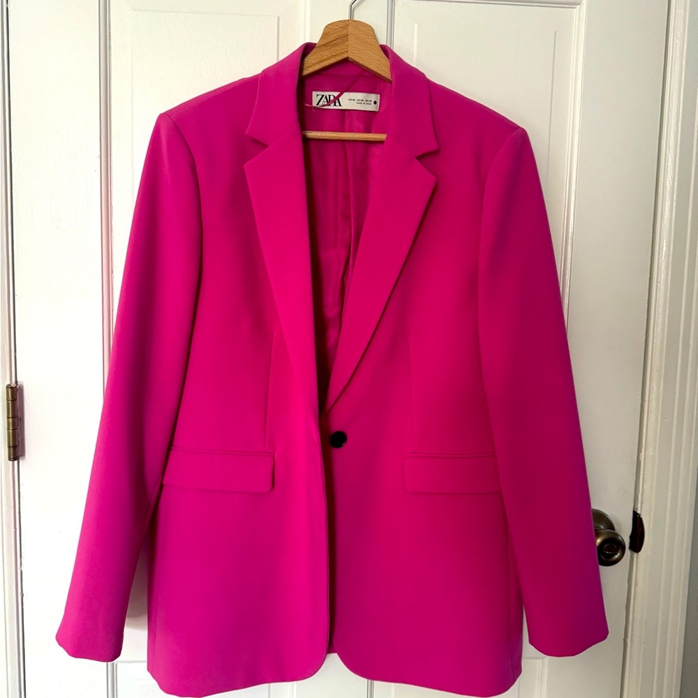 Buttoned Tailored Blazer